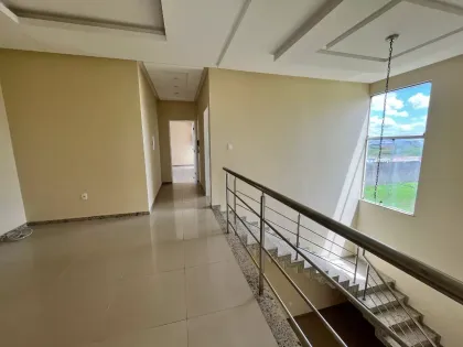 Casa no Condomínio Santo Antônio com: 4 quartos, 3 suítes, no bairro Marianga (Chiara) em Itabaiana.