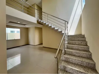 Casa no Condomínio Santo Antônio com: 4 quartos, 3 suítes, no bairro Marianga (Chiara) em Itabaiana.