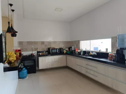 Casa no Condomínio Zilda com: 4 quartos, 3 suítes, no bairro Marianga (Chiara) em Itabaiana.