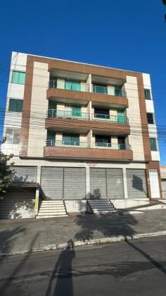 Apartamento com: 3 quartos, 1 suíte, no bairro Marianga em Itabaiana.
