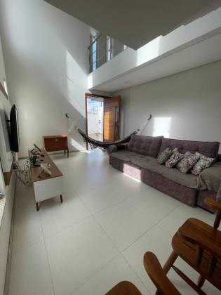 Casa de alto padrão com: 4 quartos, 1 suíte, no bairro Marianga (Chiara) em Itabaiana.