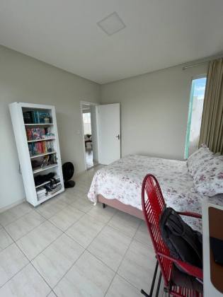 Casa de alto padrão com: 4 quartos, 1 suíte, no bairro Marianga (Chiara) em Itabaiana.
