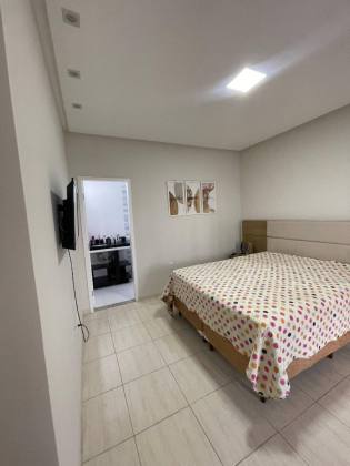 Casa de alto padrão com: 4 quartos, 1 suíte, no bairro Marianga (Chiara) em Itabaiana.