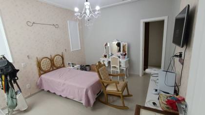 Casa de alto padrão com 4 quartos, 3 suítes, no bairro Anízio Amâncio de Oliveira em Itabaiana.
