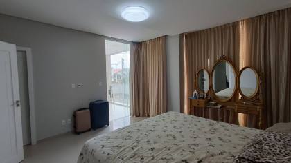 Casa de alto padrão com 4 quartos, 3 suítes, no bairro Anízio Amâncio de Oliveira em Itabaiana.