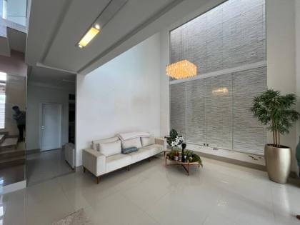 Casa com 4 quartos, 3 suítes, no bairro Marianga (Chiara) em Itabaiana.