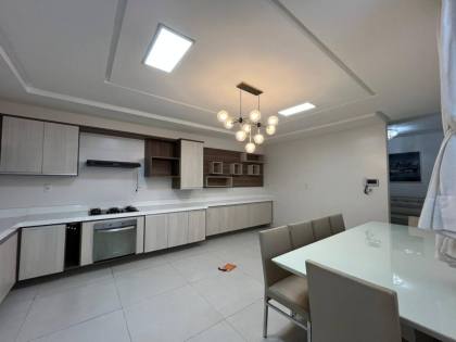 Casa com 4 quartos, 3 suítes, no bairro Marianga (Chiara) em Itabaiana.