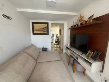 Casa com: 4 quartos, 1 suíte, piscina, área gourmet, e muito mais! E excelente localização no Centro de Itabaiana.