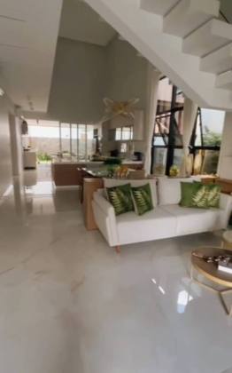 Casa Luxuosa no Condomínio Chiara Lubich com: 4 quartos, 3 suítes, em Itabaiana.