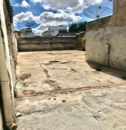Aluga-se Ponto Comercial no Centro - Itabaiana/SE