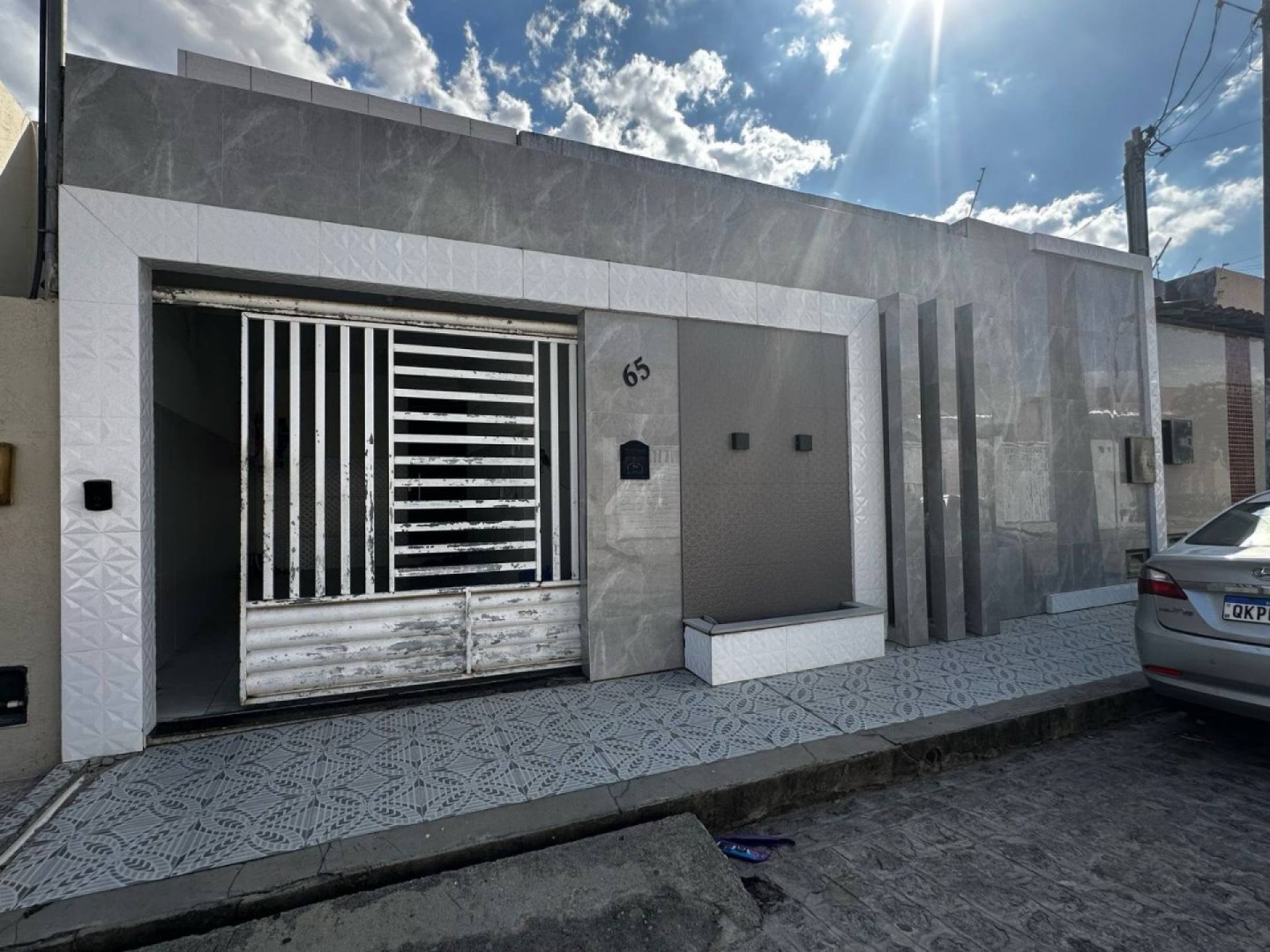 Casa Ampla com: 3 quartos, 1 suíte, e muito mais! No bairro Marcela em Itabaiana.