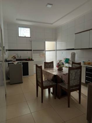 Casa Financiável com: 3 quartos, 1 suíte, e muito mais! No bairro São Cristóvão em Itabaiana