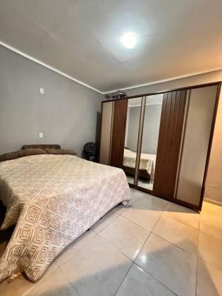 Casa com 3 quartos, 1 suíte, e muito mais! No bairro Marcela em Itabaiana