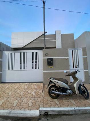 Casa com 3 quartos, 1 suíte, e muito mais! No bairro José Milton Machado em Itabaiana
