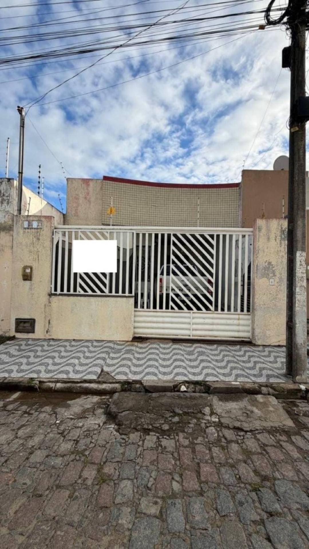 Casa com 3 quartos, 1 suíte, e muito mais! No bairro Marcela em Itabaiana