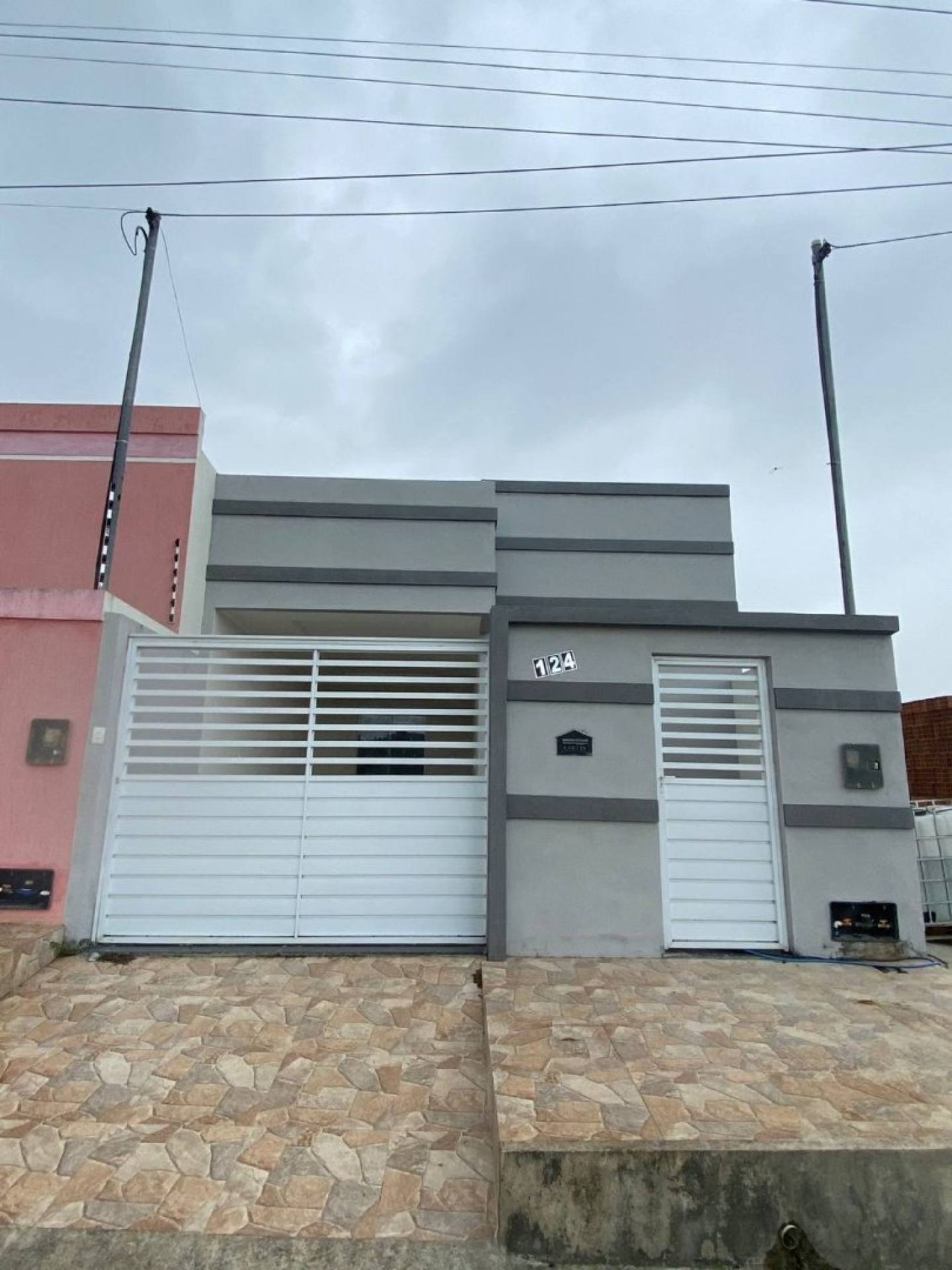 Casa com 3 quartos, e 1 suíte. No bairro José Milton Machado (Luíz Gonzaga, Campo Grande, etc) em Itabaiana