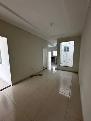 Casa com 3 quartos, e 1 suíte. No bairro José Milton Machado (Luíz Gonzaga, Campo Grande, etc) em Itabaiana