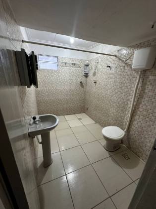 Casa com 2 quartos, e ótima localização no Centro de Itabaiana