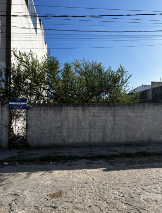 Lote no bairro Oviedo Teixeira em Itabaiana
