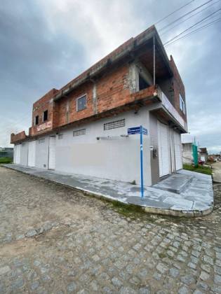 Casa Ampla e confortável, com: 2 quartos, 2 suítes, e 6 vagas de garagem! No bairro Marianga em Itabaiana