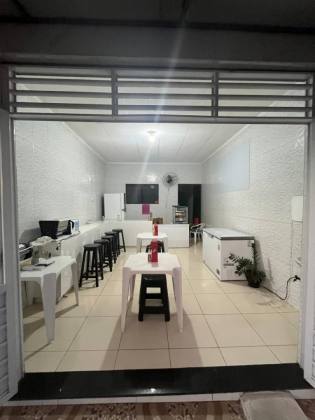 Casa com excelente localização no Centro de Itabaiana