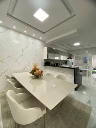 Casa linda e confortável perto do shopping Peixoto. No bairro Oviedo Teixeira em Itabaiana
