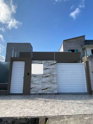 Casa linda e confortável perto do shopping Peixoto. No bairro Oviedo Teixeira em Itabaiana