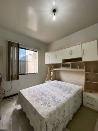 Casa com fácil acesso ao comércio no Centro de Itabaiana