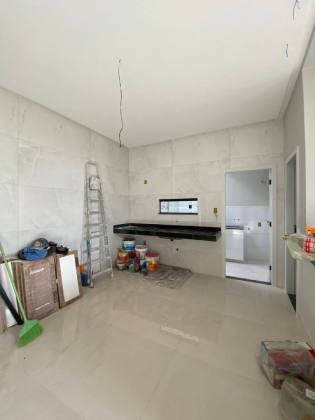 Casa com 2 quartos, e 1 suíte.No bairro Marianga (Chiara) em Itabaiana