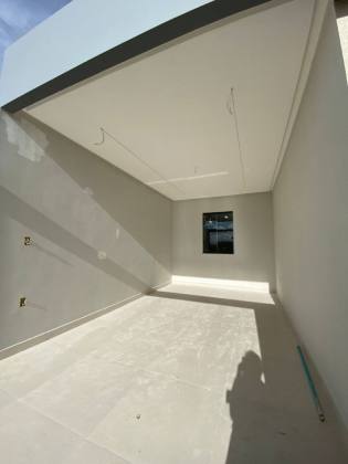 Casa com 2 quartos, e 1 suíte.No bairro Marianga (Chiara) em Itabaiana