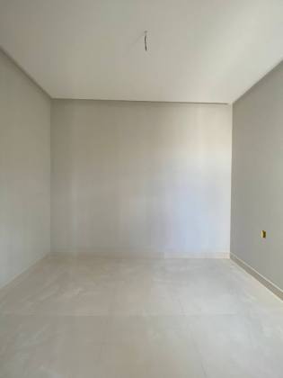Casa com 2 quartos, e 1 suíte.No bairro Marianga (Chiara) em Itabaiana