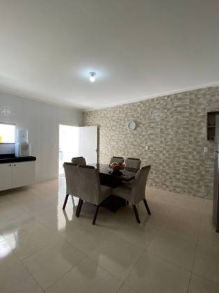 Casa com 3 quartos, 1 suíte, e muito mais! No bairro Marianga (Chiara) em Itabaiana