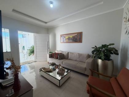 Casa com 3 quartos, 1 suíte, e muito mais! No bairro Marianga (Chiara) em Itabaiana