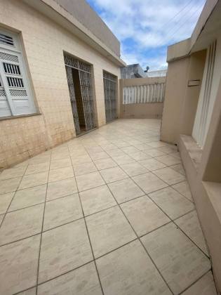Casa com 4 quartos no bairro Serrano em Itabaiana