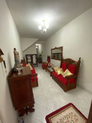 Casa ideal para famílias grandes com 5 quartos, 3 suítes, e muito mais! No bairro Serrano em Itabaiana