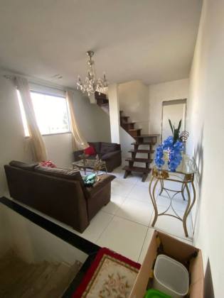 Casa ideal para famílias grandes com 5 quartos, 3 suítes, e muito mais! No bairro Serrano em Itabaiana