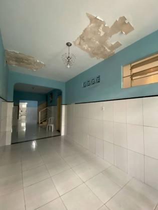 Casa com ótima localização no Centro de Itabaiana