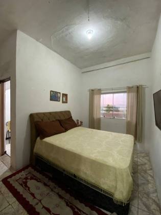 Casa com 3 quartos 1 suíte no bairro Serrano em Itabaiana