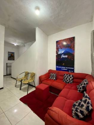 Casa com 3 quartos 1 suíte no bairro Serrano em Itabaiana