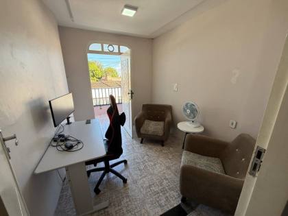 Casa bem localizada com 5 quartos, 1 suíte, e muito mais! No bairro Mamedes Paes Mendonça em Itabaiana
