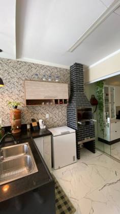 Casa Mobiliada com 4 quartos, 3 suítes, piscina, e muito mais! No bairro Marcela em Itabaiana