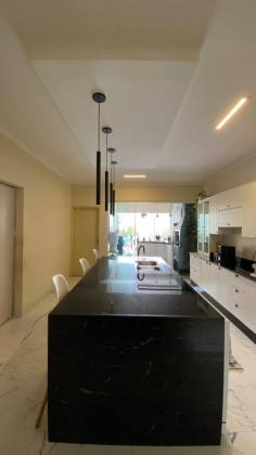Casa Mobiliada com 4 quartos, 3 suítes, piscina, e muito mais! No bairro Marcela em Itabaiana