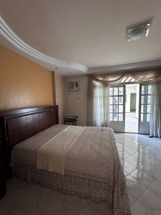 Casa de alto padrão e ótima localização no Centro de Itabaiana