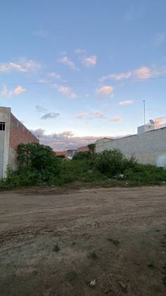 Lote no Santo Agostinho / São Cristóvão, em Itabaiana