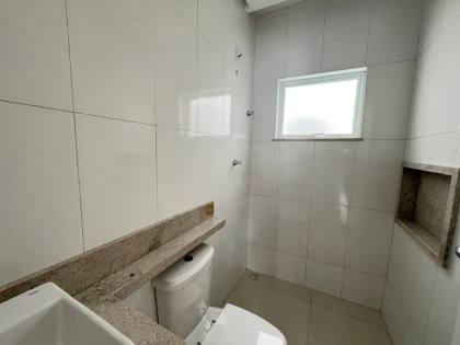 Casa no condomínio Portal do Lago com 3 quartos, 1 suíte, e piscina! No bairro Bananeira em Itabaiana
