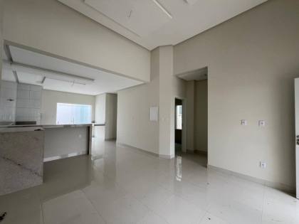 Casa no condomínio Portal do Lago com 3 quartos, 1 suíte, e piscina! No bairro Bananeira em Itabaiana