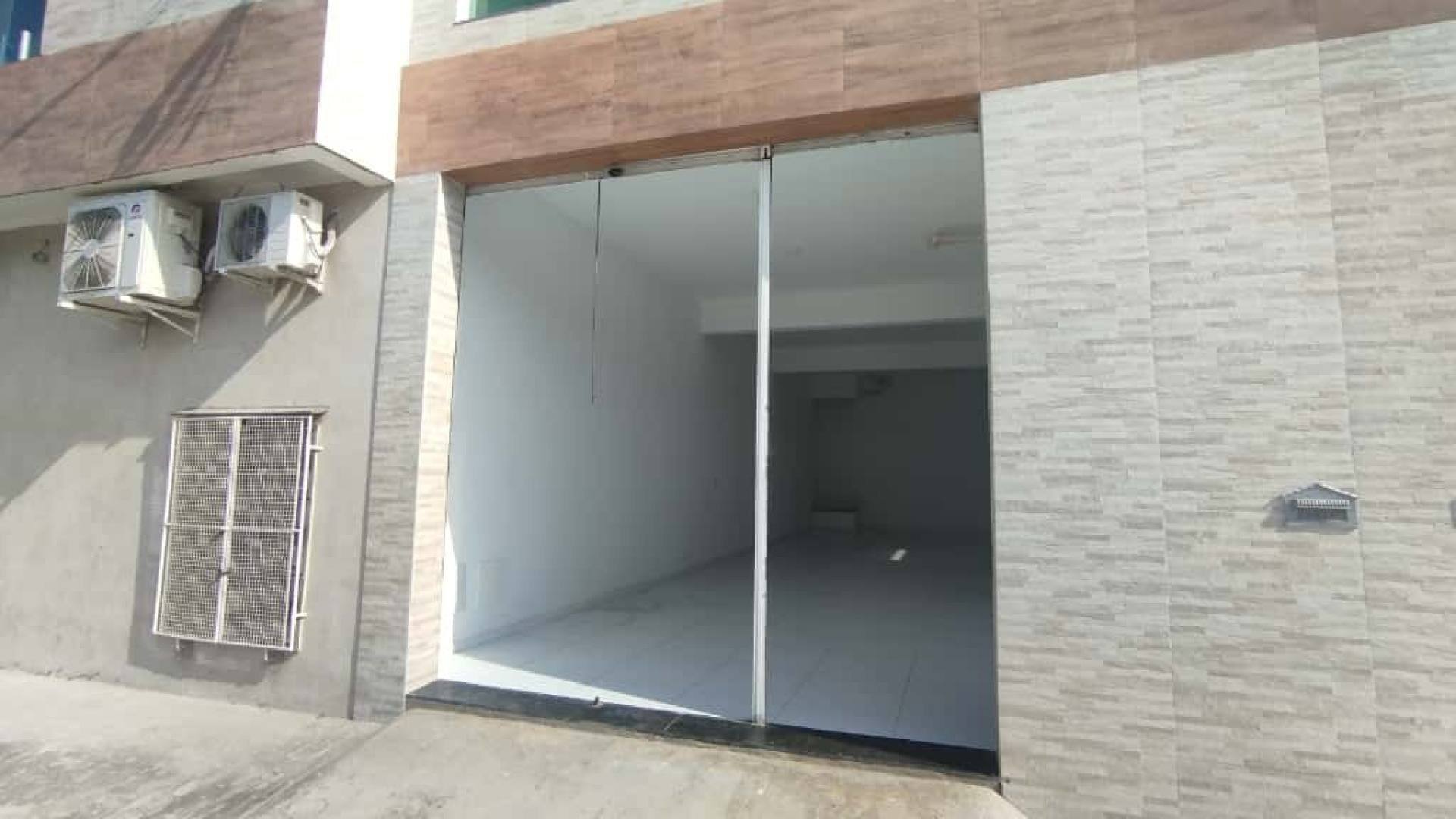 Garagem Comercial para Alugar no bairro Rotary Club - Itabaiana/SE