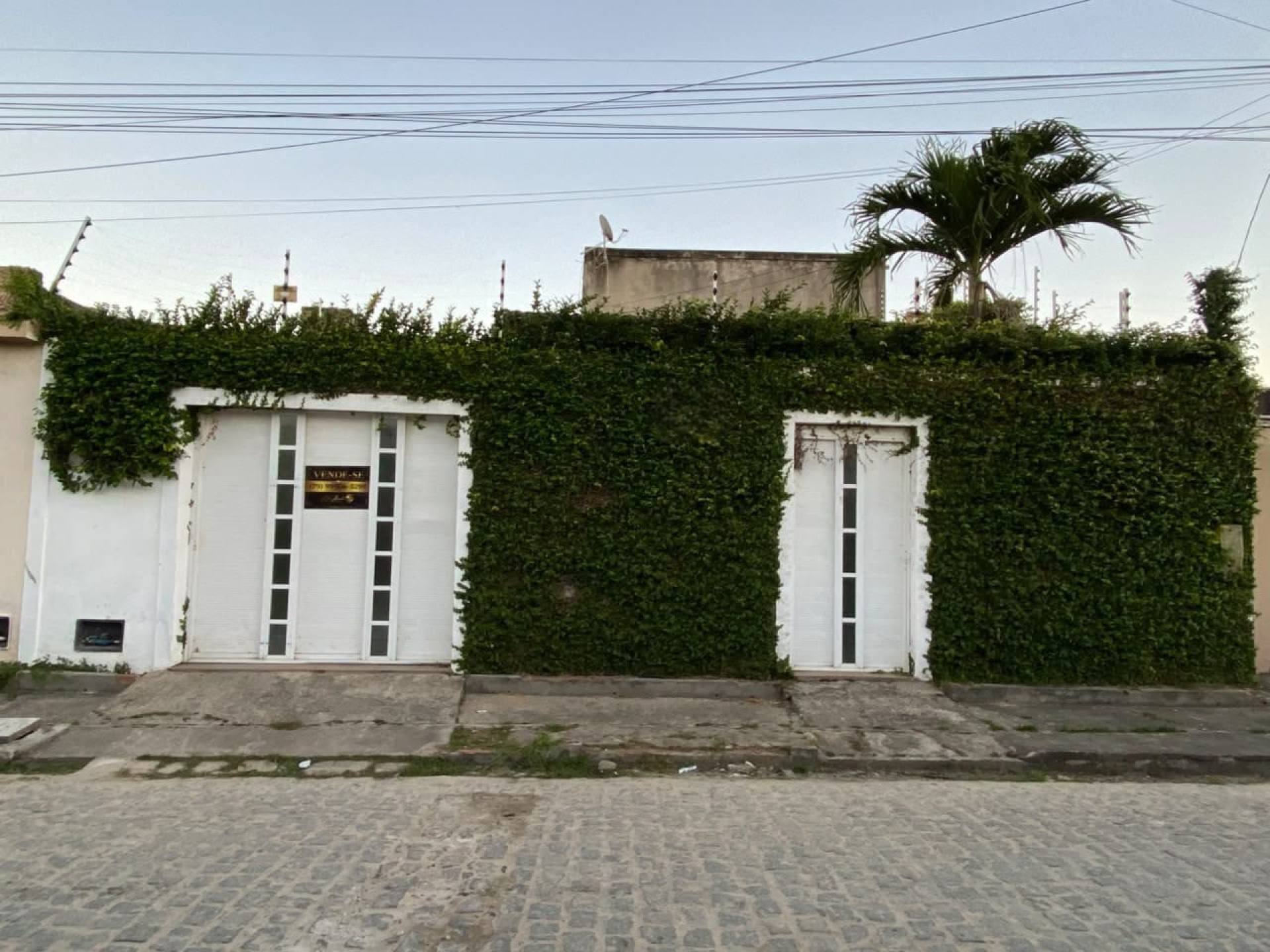 Casa Ampla e confortável. Com 3 quartos, 1 suíte, closet, e muito mais! No bairro São Cristóvão em Itabaiana