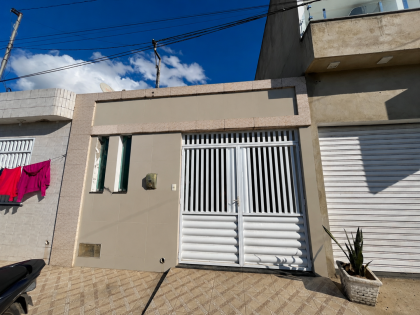 Casa no bairro Mamedes Paes Mendonça em Itabaiana