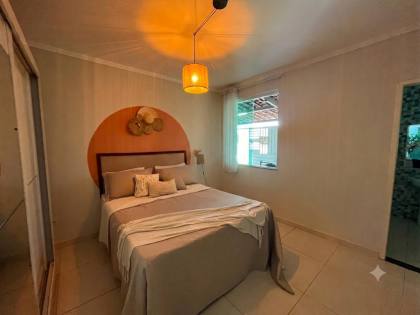 Casa ampla e confortável, com 3 quartos, 1 suíte, e muito mais! no bairro